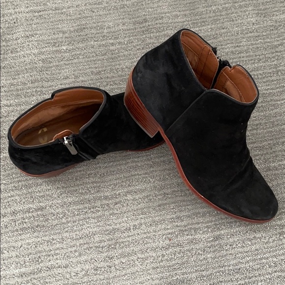 Sam Edelman Booties - Picture 2 of 5